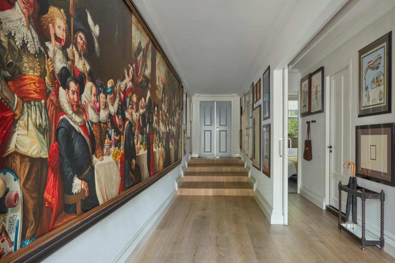 Pulitzer Amsterdam Hotel Kültér fotó The interior of the house